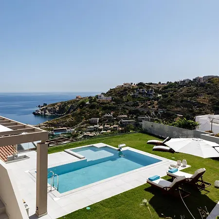 Pinnacle Villa