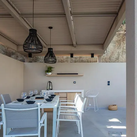 Pinnacle Villa